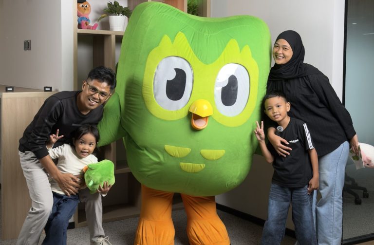 More Indonesian Parents Are Introducing Foreign Languages Early—What Does This Mean for Child Development?